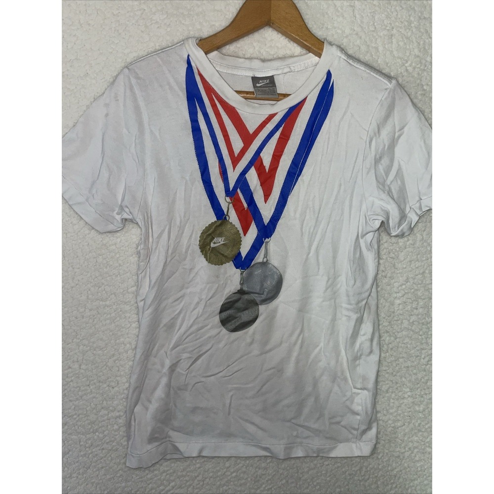 Vintage Nike Gold‎ Medal Single Stitch Shirt Size Small distressed